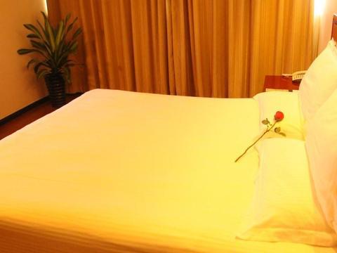 Greentree Inn Guiyang Penshuichi Business Hotel Zewnętrze zdjęcie